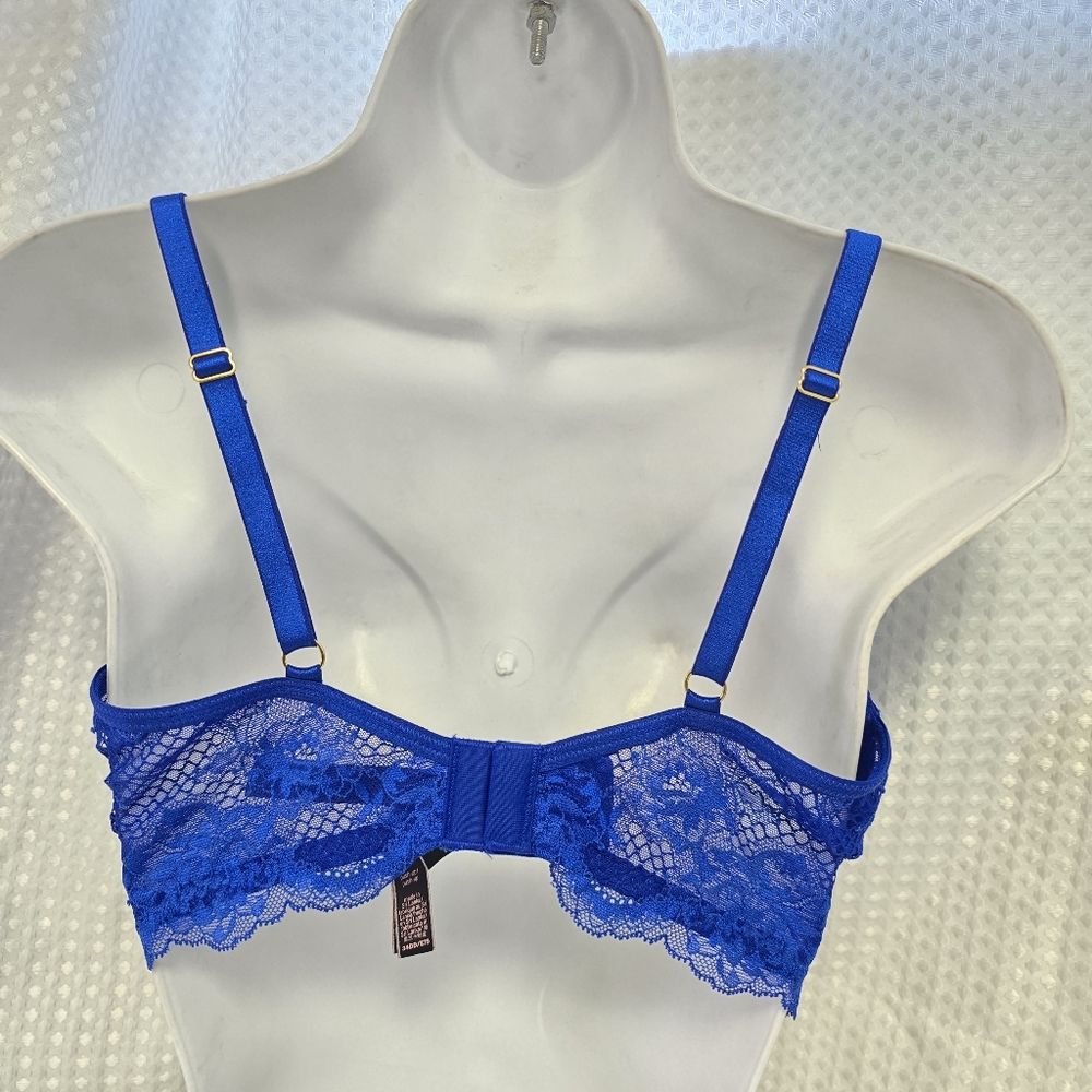 NWOT- Victoria's Secret Very Sexy Strappy Fishnet Lace Push-Up Bra 34DD - Picture 3 of 11